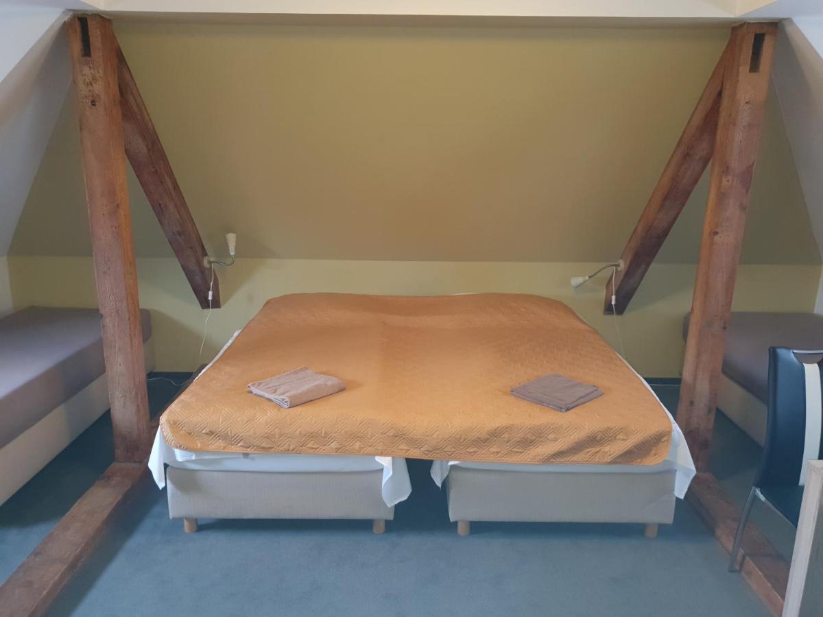U Tri Sedlaku Guest house